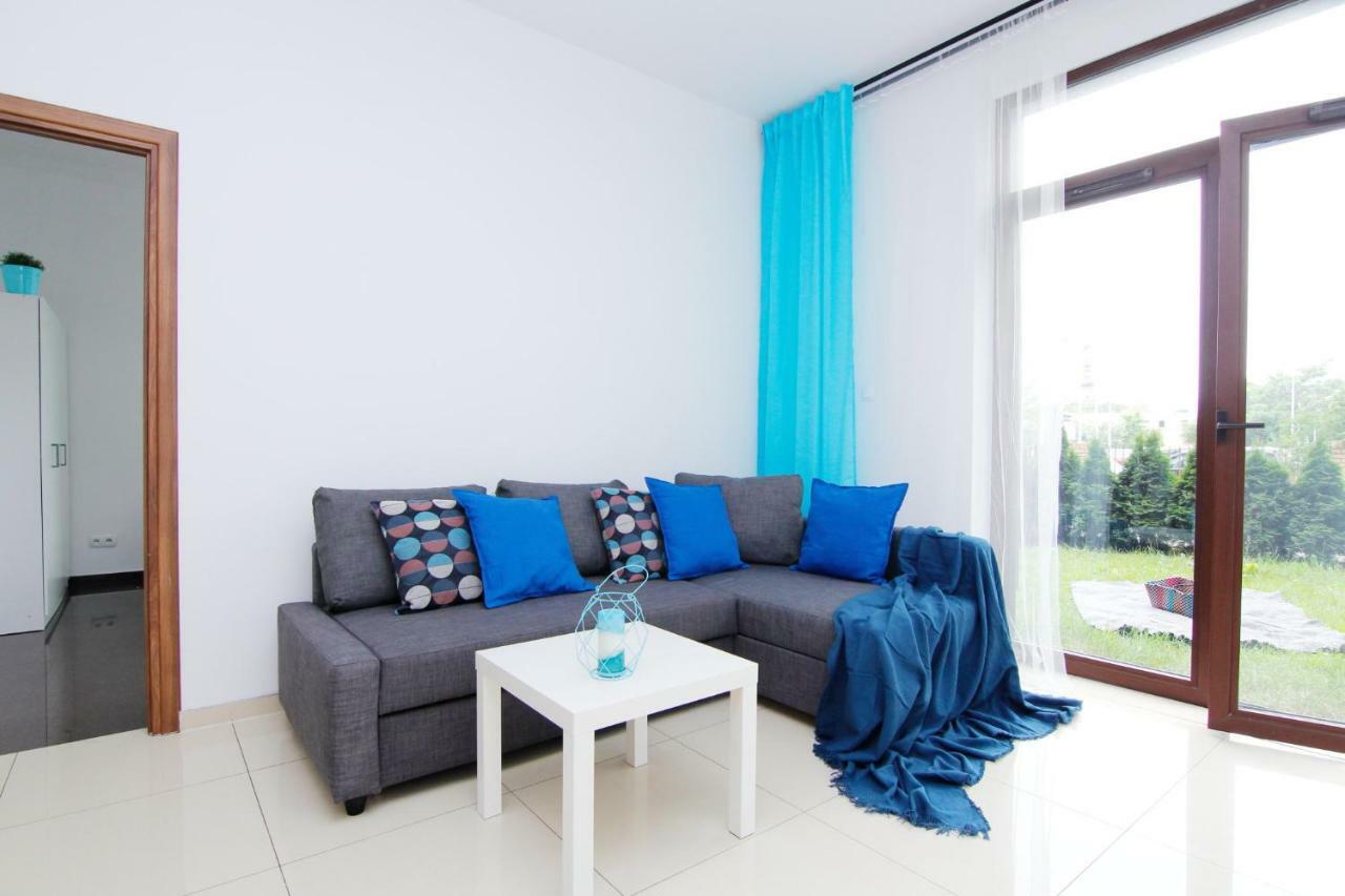 Blue River - Walonska 7 - Apartment With Garden ヴロツワフ エクステリア 写真